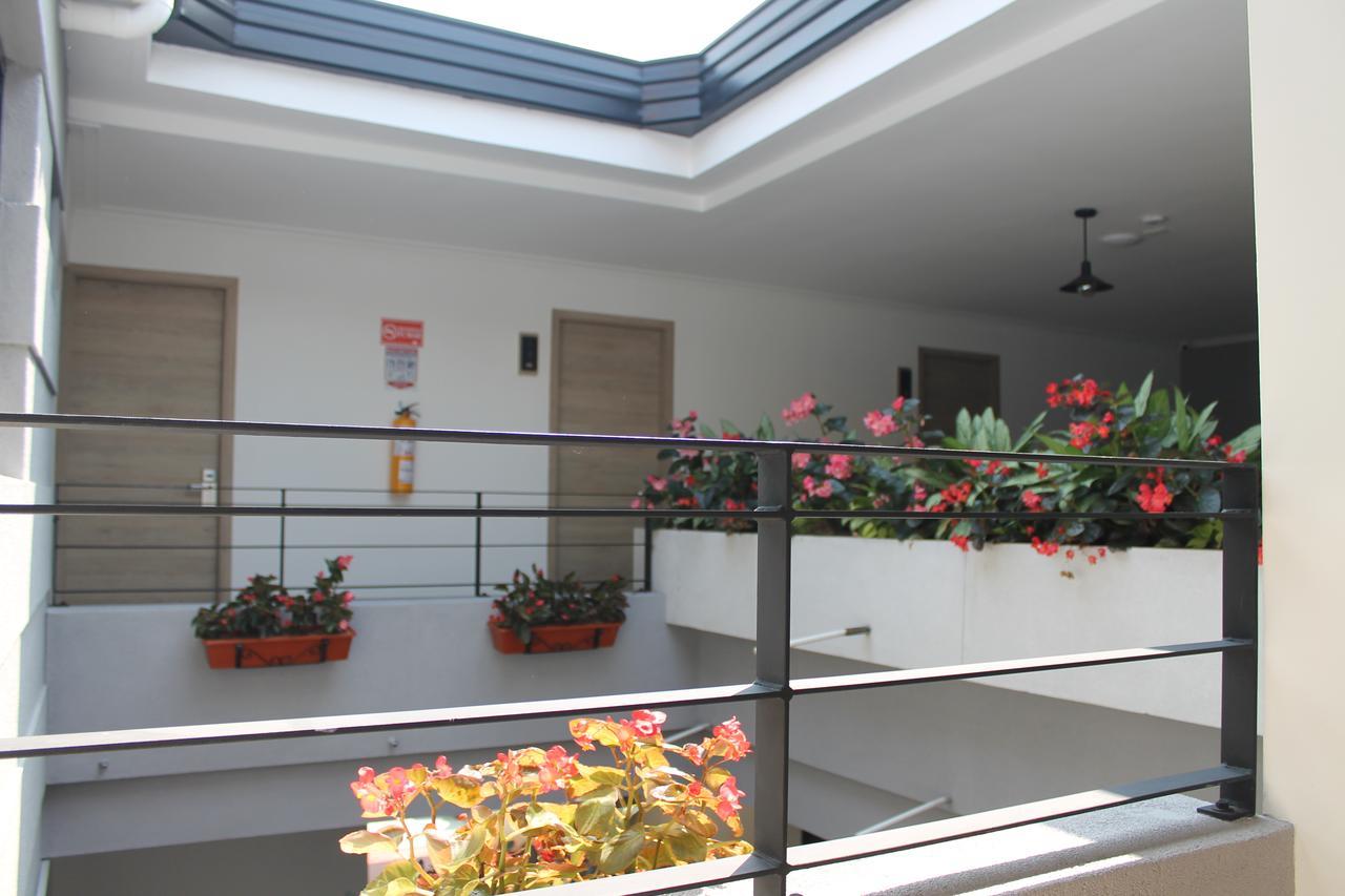 Hotel Poma Rosa メデジン エクステリア 写真